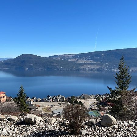 Jasmine Cottage Kelowna Exteriér fotografie