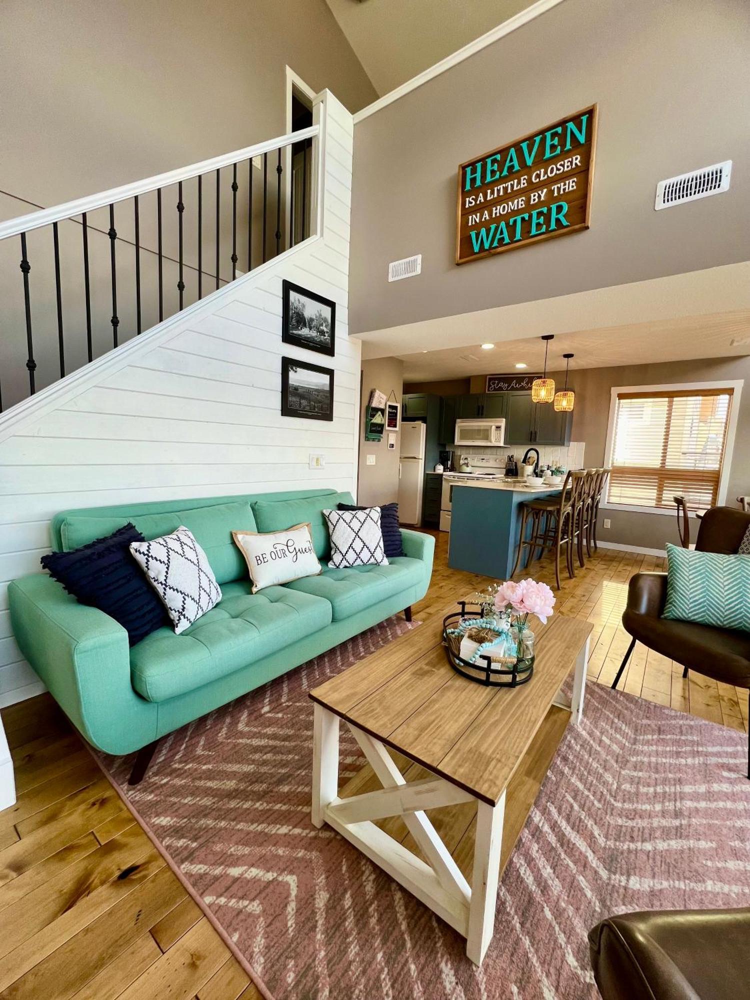 Jasmine Cottage Kelowna Exteriér fotografie