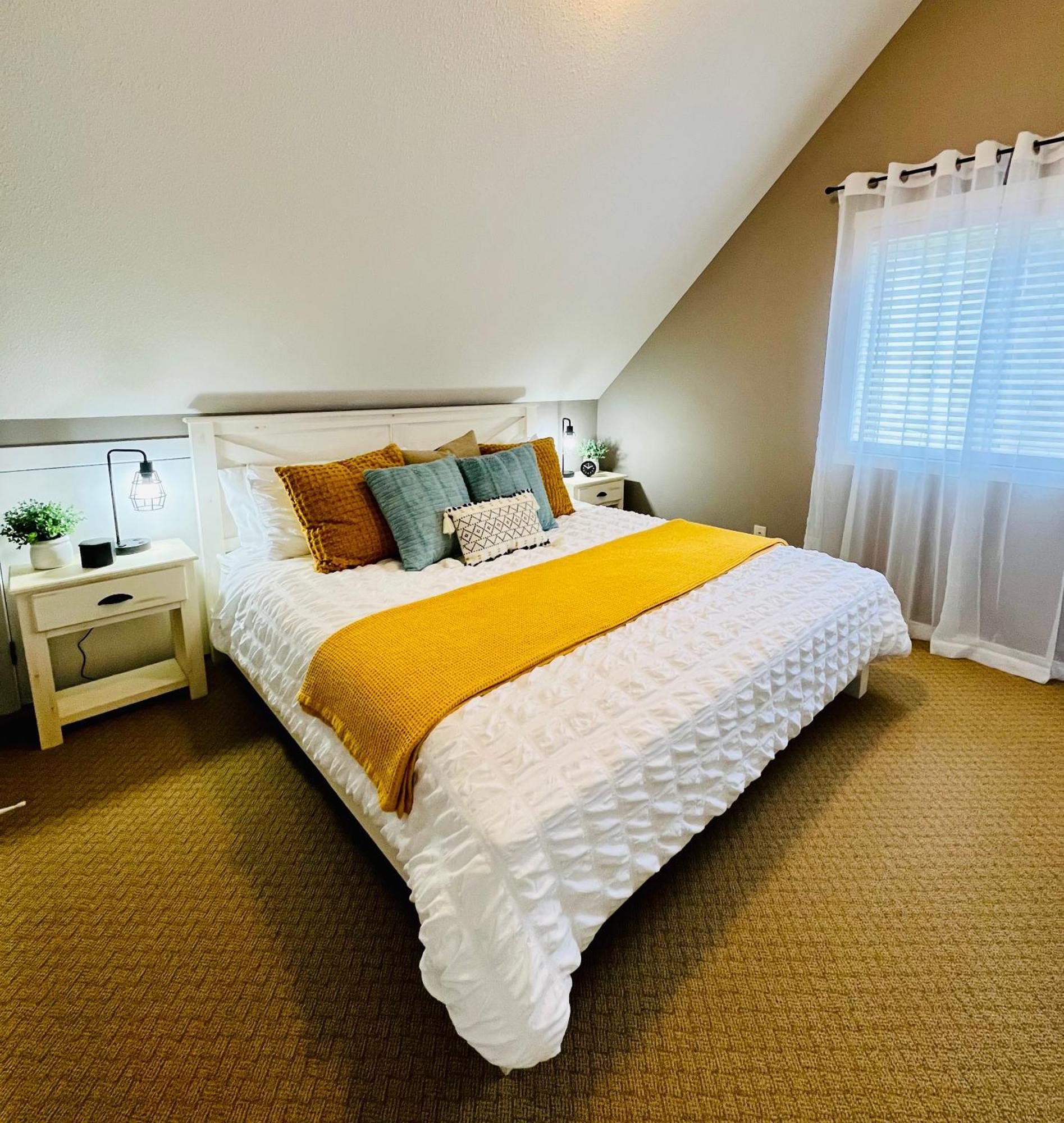 Jasmine Cottage Kelowna Exteriér fotografie