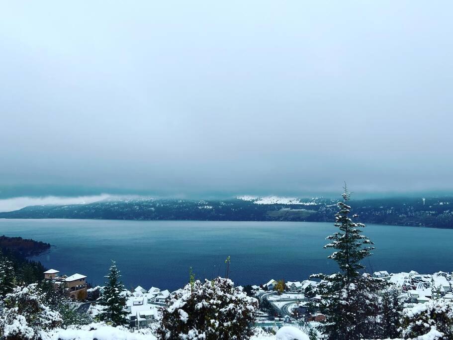 Jasmine Cottage Kelowna Exteriér fotografie